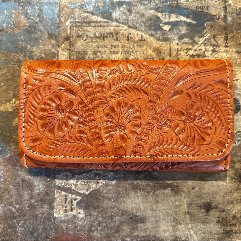 American West Hand Tooled Tri-Fold Natural Tan Leather Wallet 6615282
